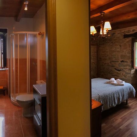Apartamentos Rurales Tia Vicenta Санта Еулалия де Оскос Екстериор снимка