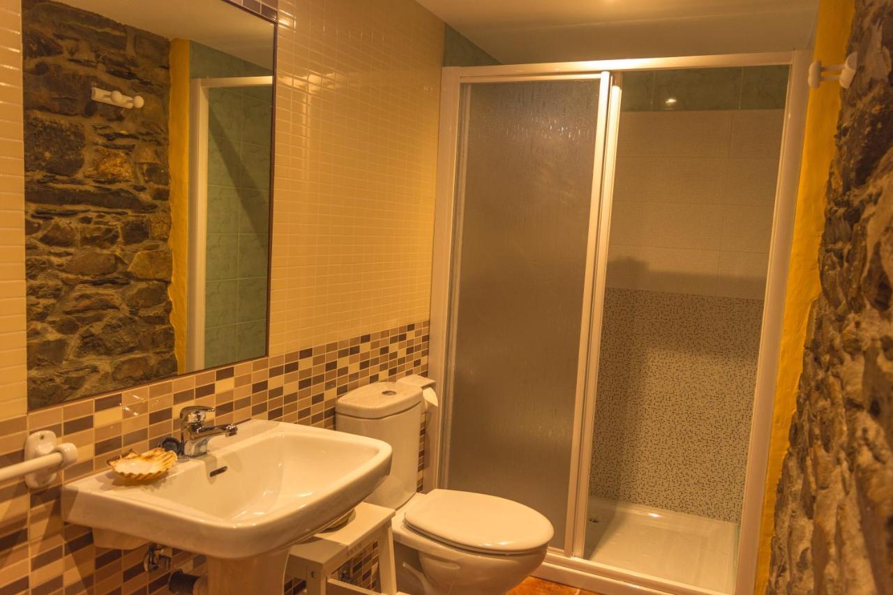 Apartamentos Rurales Tia Vicenta Санта Еулалия де Оскос Екстериор снимка